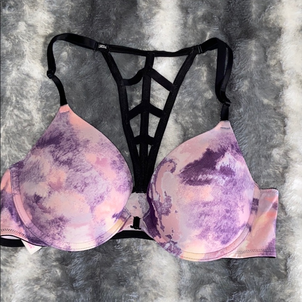 ✨𝚅𝚒𝚌𝚝𝚘𝚛𝚒𝚊 𝚂𝚎𝚌𝚛𝚎𝚝 𝙱𝚛𝚊✨